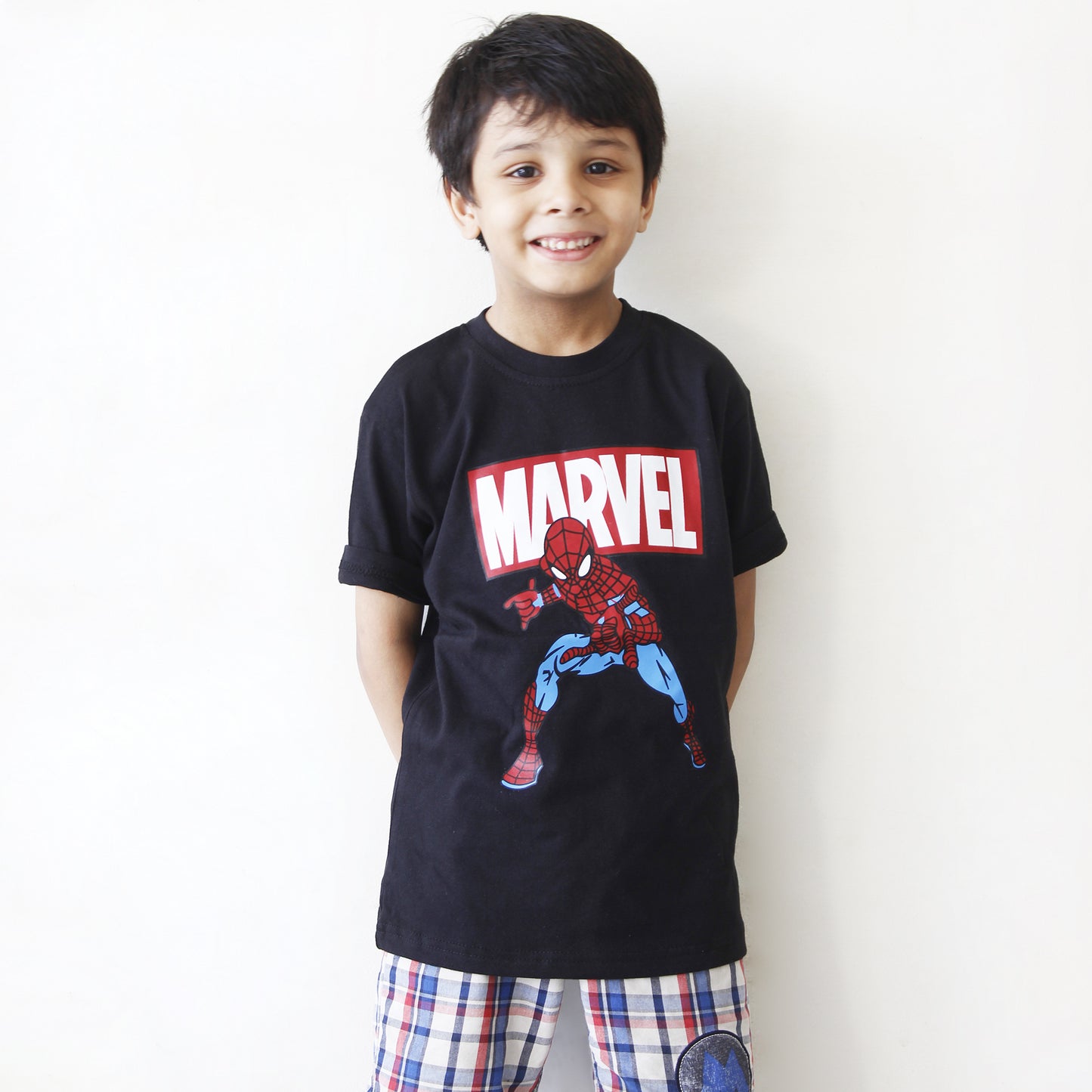 Black MARVEL T-Shirt